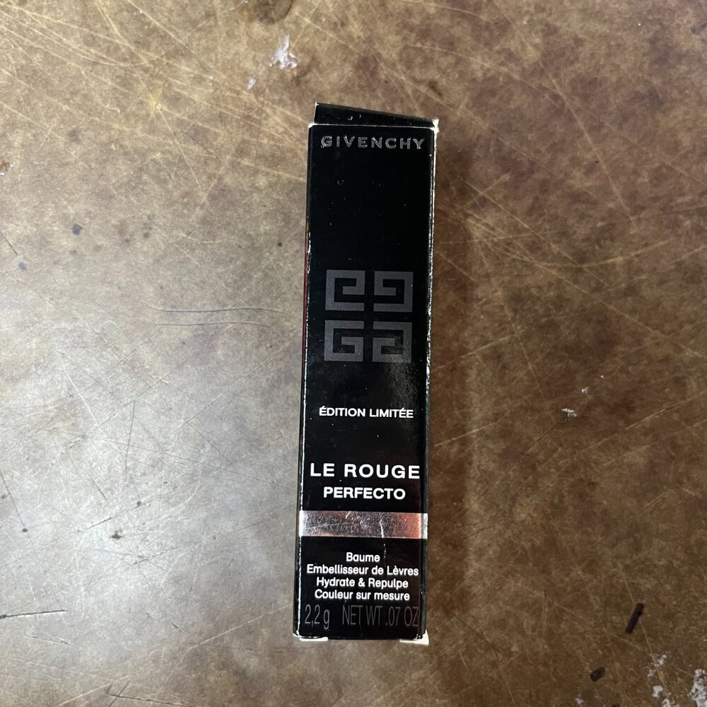GIVENCHY LIP BALM